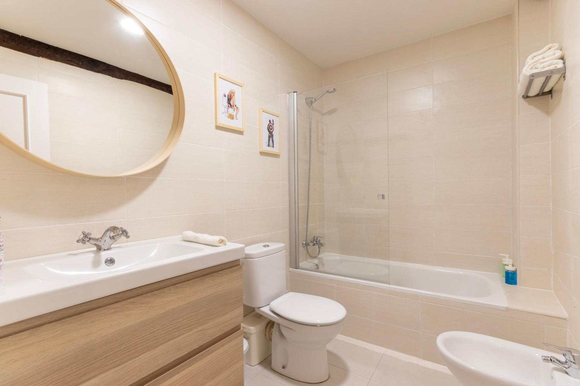 Precioso Apartamento Con Entrada Autonoma En El Casco Viejo Bilbao Exterior foto