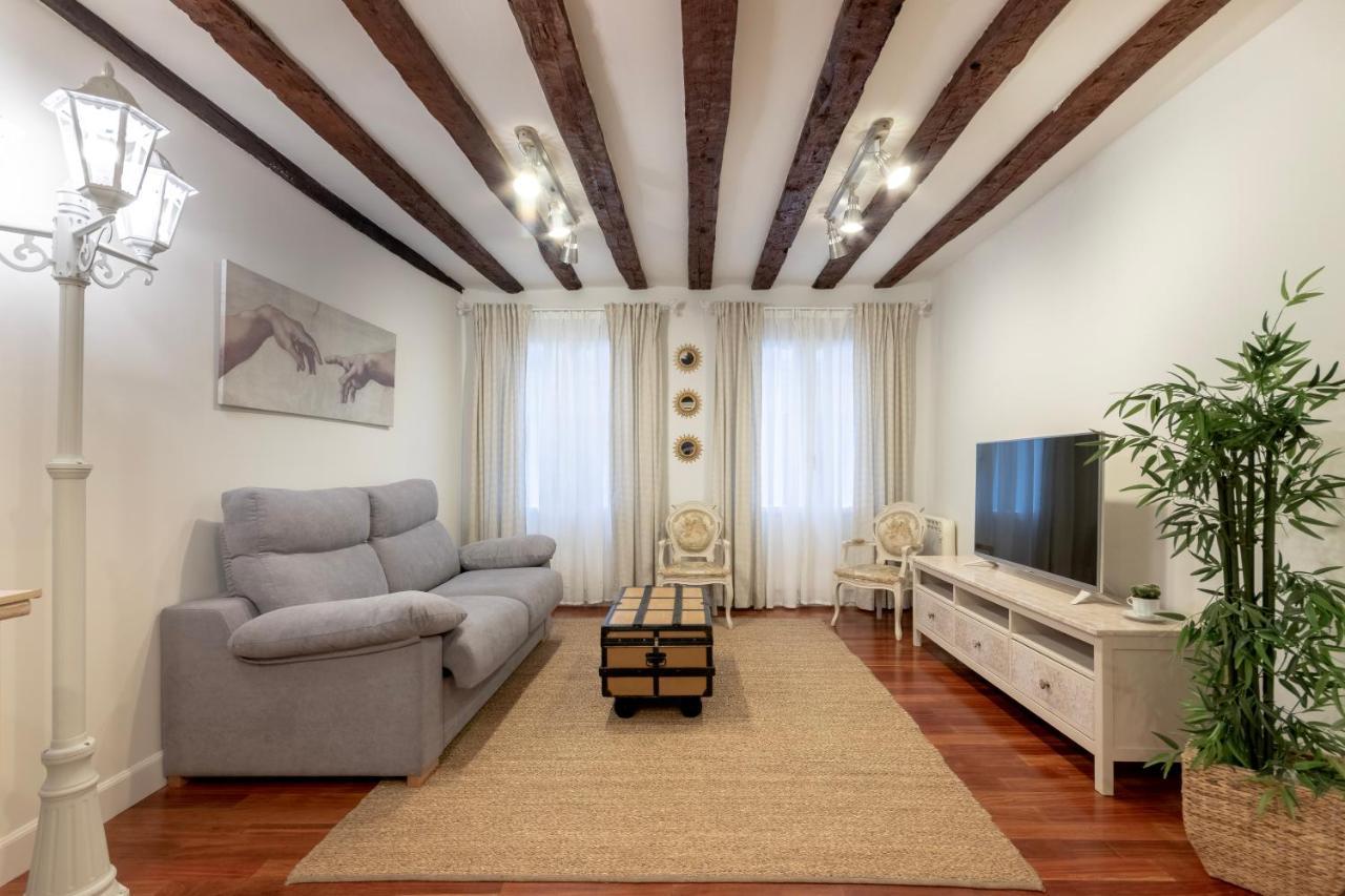 Precioso Apartamento Con Entrada Autonoma En El Casco Viejo Bilbao Exterior foto